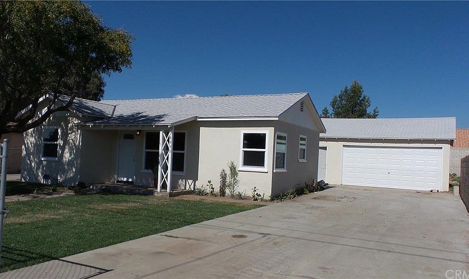 1st image of 14990 Orchid Ave