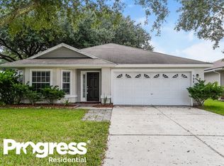 527 Chancellor Dr E, Jacksonville, FL 32225