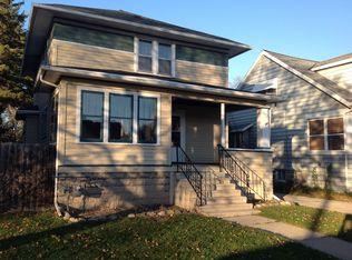 327 8th St, Fond Du Lac, WI 54935