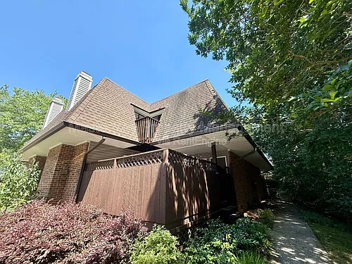 104 Finley Forest Dr Photo 1