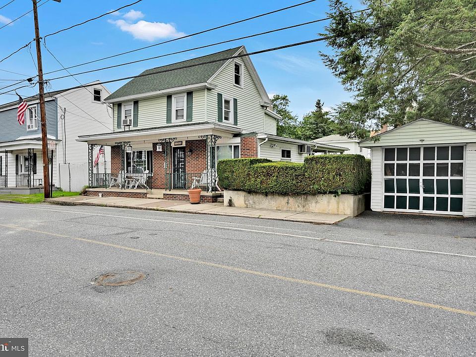 1st image of 206 Valley St