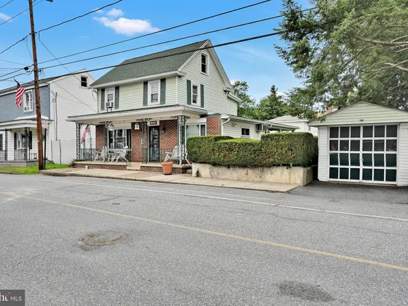 206 Valley St, Brockton, PA 17925