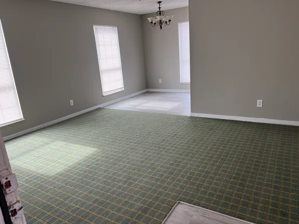 906 N Franklin St #203, Blytheville, AR 72315