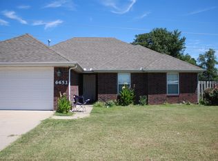 6653 Cutter Ct, Springdale, AR 72762