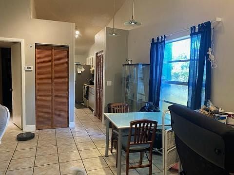 3rd image of 7422 NW 34th Street