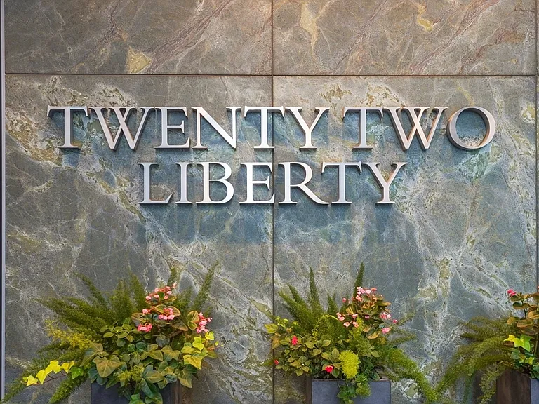 22 Liberty Dr #9G — Photo 29