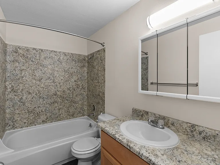 2 Bed 1 Bath - 1,000 Sq Ft 2 Bed 1 Bath - 1,000 Sq Ft