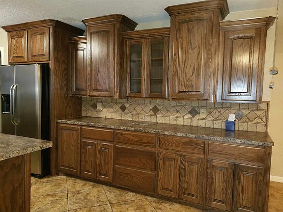 4th image of 1004 NW 41st St
