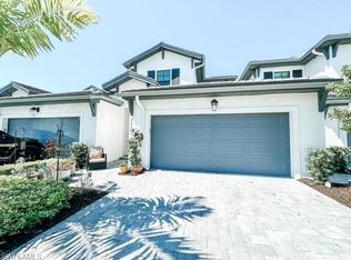 7537 Carnegie Way, Naples, FL 34119