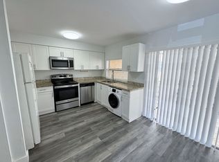 4409 Treehouse Ln APT 24B, Tamarac, FL 33319