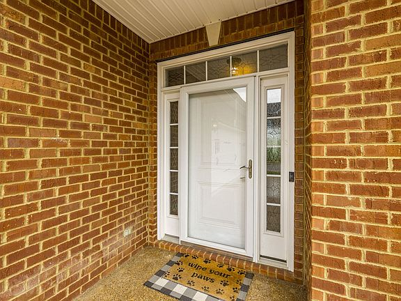 5th image of 103 Abbey Ln