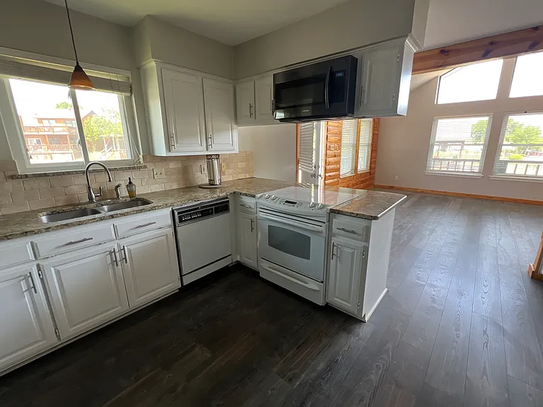 Harbor Cir — Photo 12