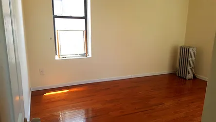 Rented by Realty Queens LLC