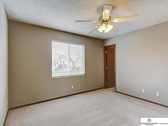 5th image of 7225 S 176th Ave
