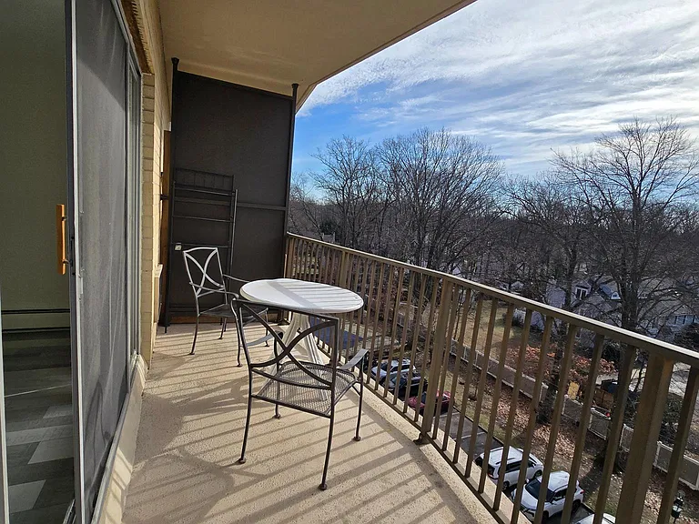 111 Chestnut St #609 — Photo 12