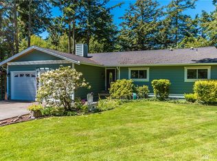 1857 Sloop Pl, Oak Harbor, WA 98277