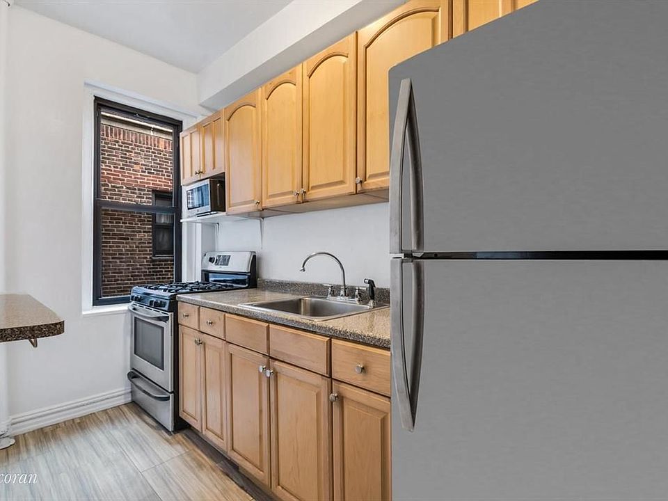 1st image of 3006 29th St APT 5E