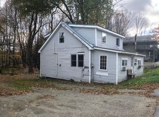 163 Middle St, Farmington, ME 04938