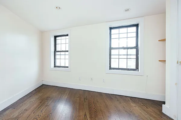 Rented by Nooklyn NYC LLC | media 40