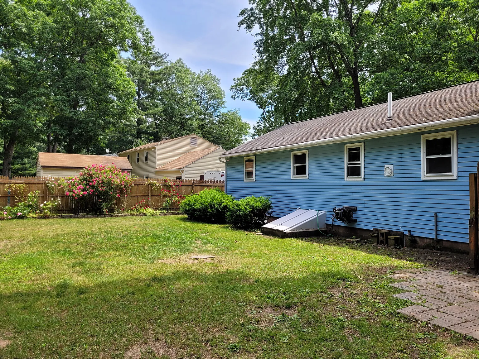Jackson Dr, West Suffield — Photo 2