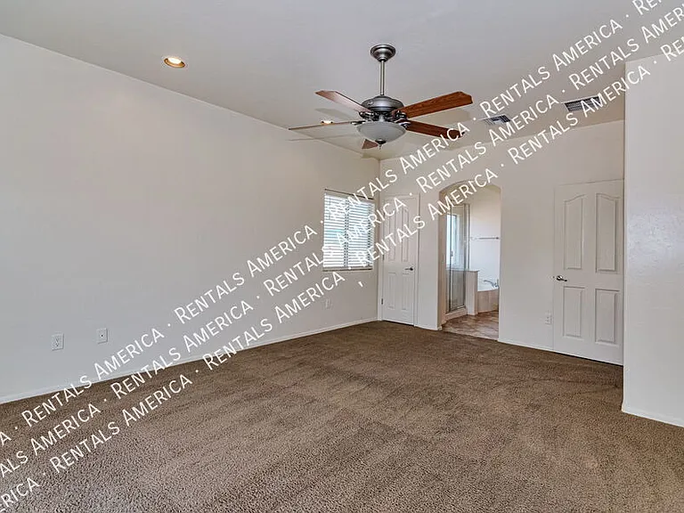 89 E Brearley Dr — Photo 10
