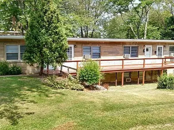 1202 N Dunn St APT 6, Bloomington, IN 47408