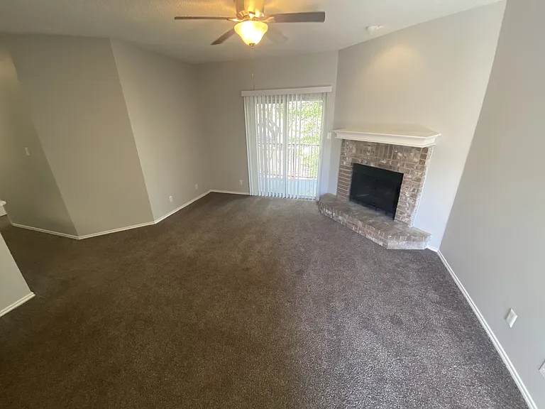 Summer House Apartment Homes — Photo 29