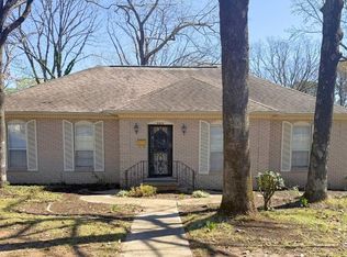 2010 Gunpowder Rd, Little Rock, AR 72227