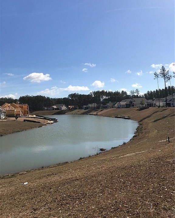 1st image of 168 Flatwater Dr