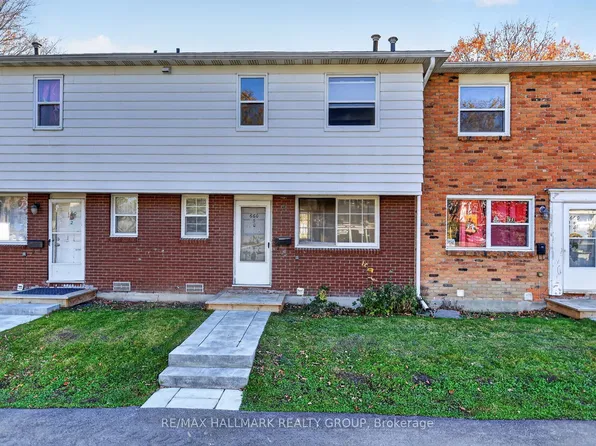 660 Hochelaga St #50, Ottawa, ON K1K 2E9