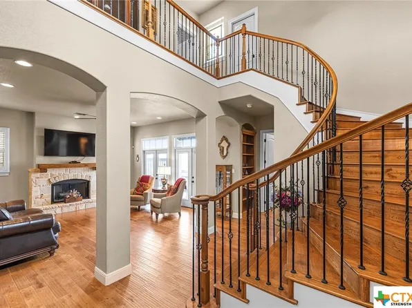 755 Mission Trl, New Braunfels, TX 78130