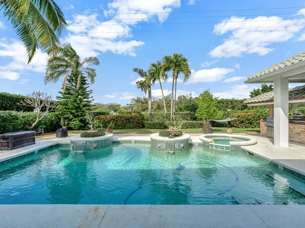 5240 Rosewood Ln, Vero Beach, FL 32966