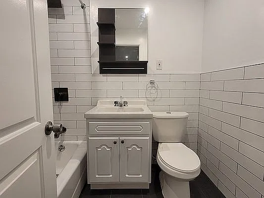 Rented by Bruma Realty LLC | media 3