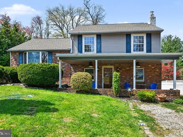 174 N Hawthorne Ave, Langhorne, PA 19047