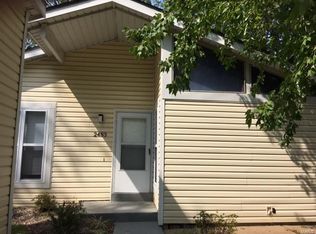 2483 Blue Heron Dr, Florissant, MO