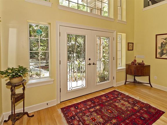 3rd image of 2060 Oak Hammock Dr