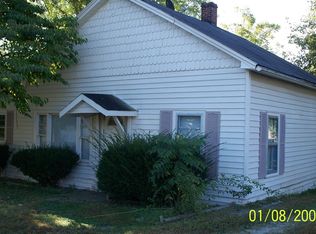 415 E Walnut St, Salem, IN 47167