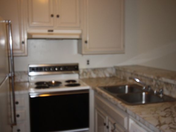 4th image of 6930 Hyde Park Dr Unit 228