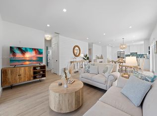 22 Atlantic Blvd #B, Key Largo, FL 33037