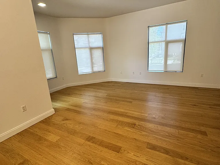 31 Gardner Rd #109A — Photo 4