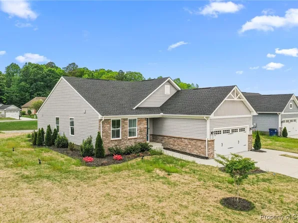 71 Braxton Way, Kilmarnock, VA 22482