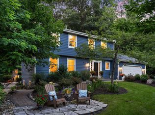 15800 Post Rd, Wayzata, MN 55391