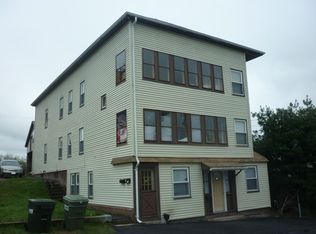18 Green St, Dudley, MA 01571