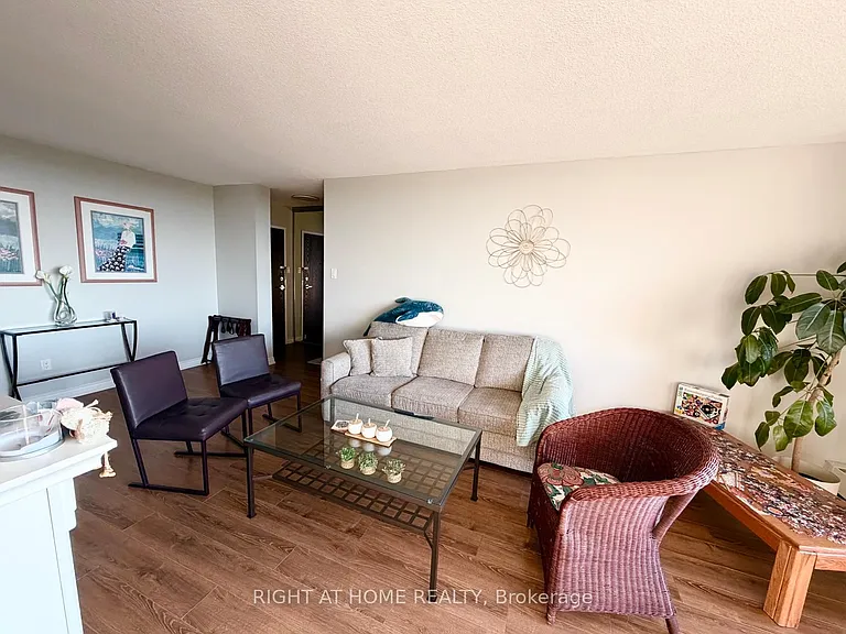 2929 Aquitaine Ave #1001 — Photo 5