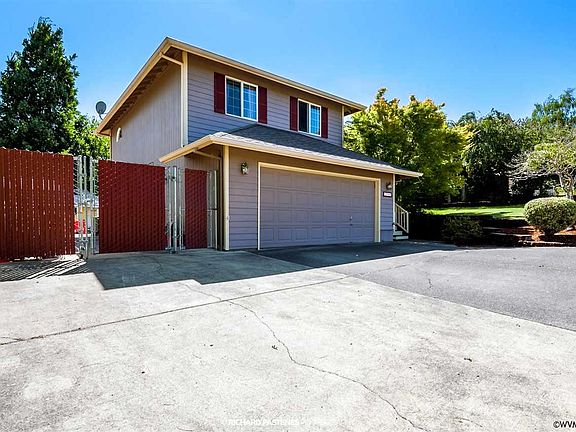 2nd image of 2246 15th Ave NW