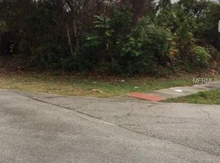 1073 Kenmore St, Deltona, FL 32725