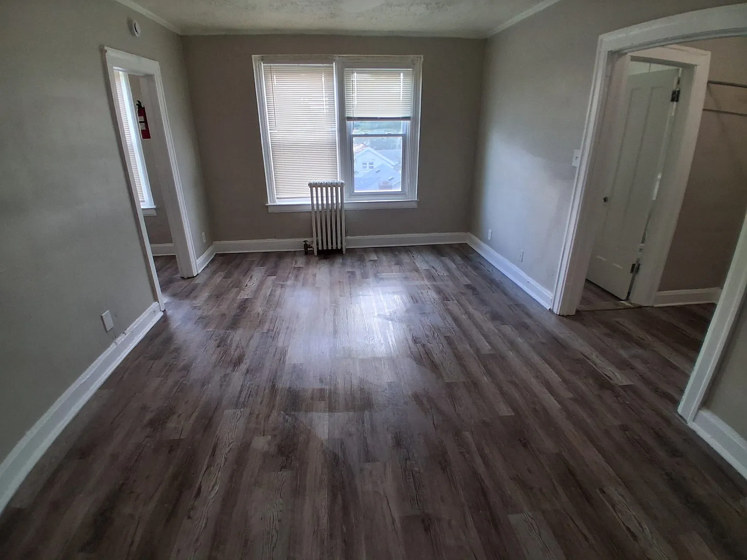 Studio, 700 sqft, $1,000 — Photo 3