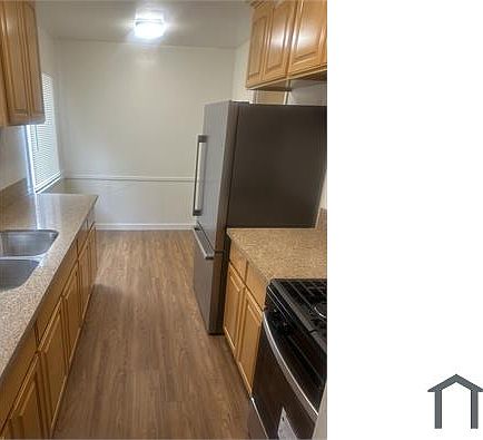 4th image of 4029 Menlo Ave