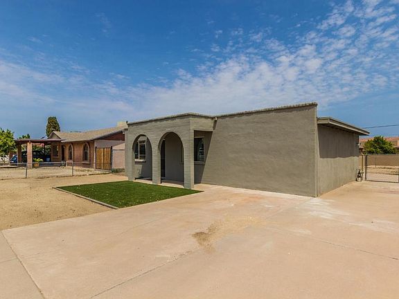 2nd image of 744 E Desert Dr S