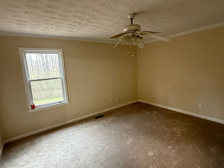 200 Beverly Park Ct — Photo 6